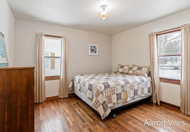 119 Vanderveen Avenue, Holland, MI 49424