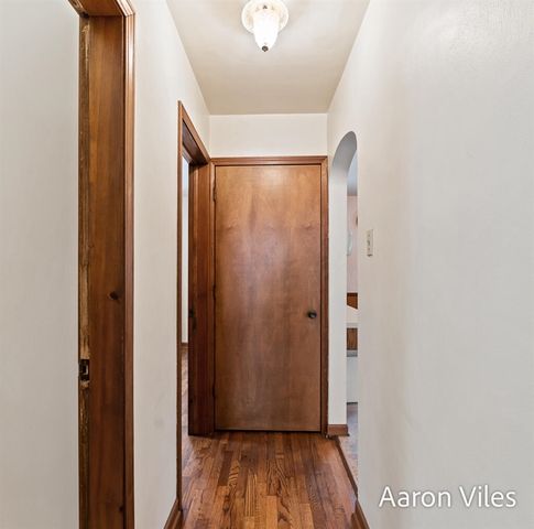 119 Vanderveen Avenue, Holland, MI 49424