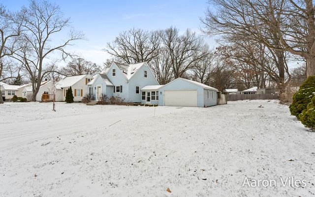 119 Vanderveen Avenue, Holland, MI 49424