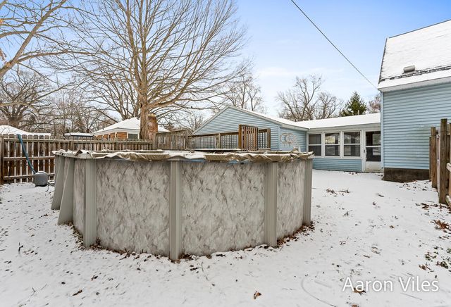 119 Vanderveen Avenue, Holland, MI 49424