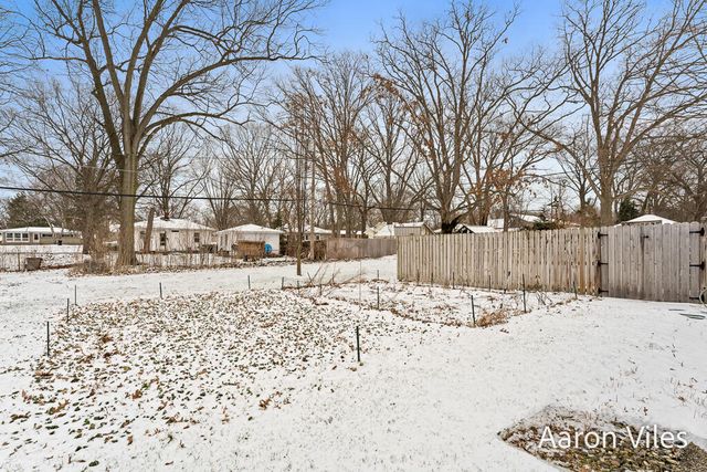 119 Vanderveen Avenue, Holland, MI 49424