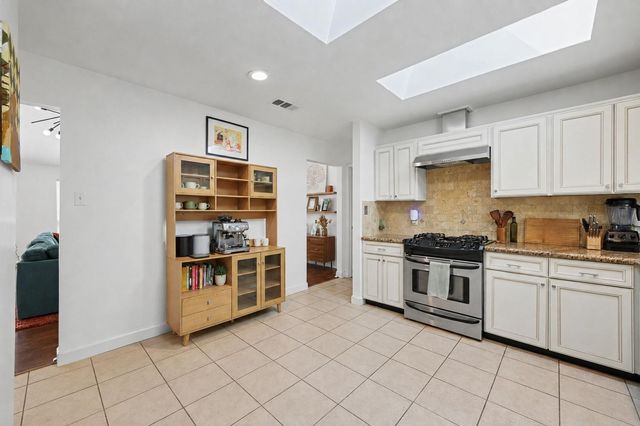 69 Wind Whisper Court, The Woodlands, TX 77380