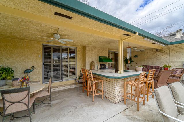 1344 Magnolia Ave, Modesto, CA 95350