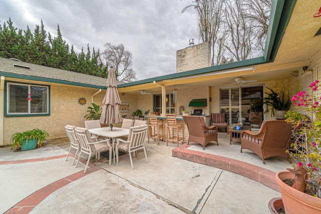 1344 Magnolia Ave, Modesto, CA 95350