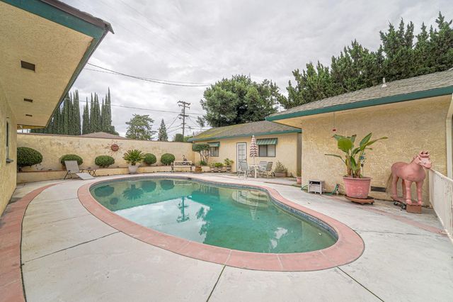 1344 Magnolia Ave, Modesto, CA 95350