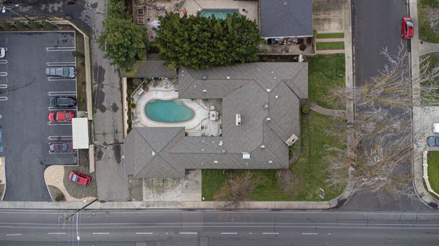 1344 Magnolia Ave, Modesto, CA 95350