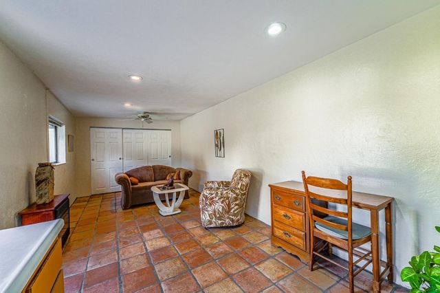 1344 Magnolia Ave, Modesto, CA 95350