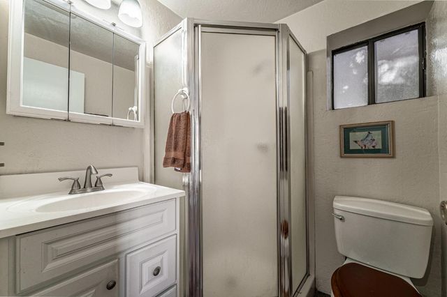 1344 Magnolia Ave, Modesto, CA 95350