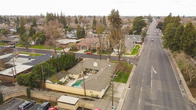 1344 Magnolia Ave, Modesto, CA 95350