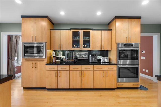 267 Chestnut Street, Seekonk, MA 02771