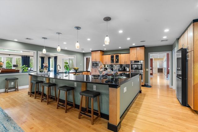 267 Chestnut Street, Seekonk, MA 02771