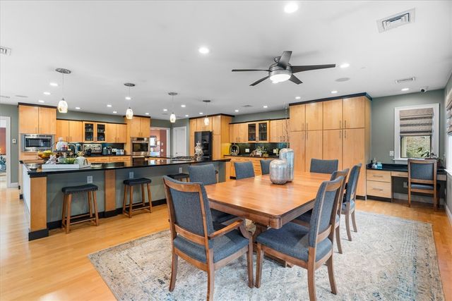 267 Chestnut Street, Seekonk, MA 02771