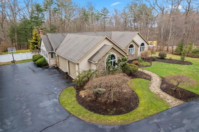 267 Chestnut Street, Seekonk, MA 02771