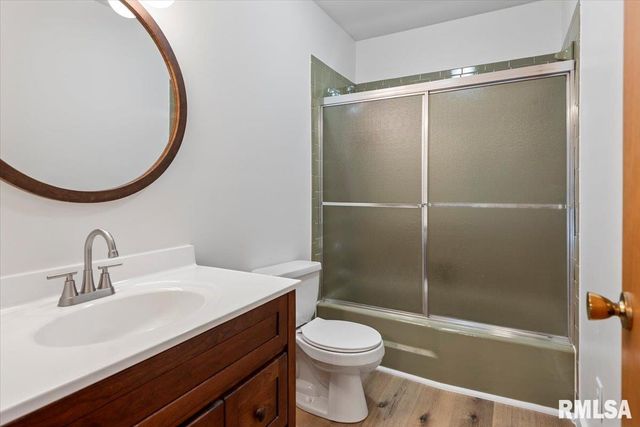 2357 GRINNELL Drive, Springfield, IL 62704