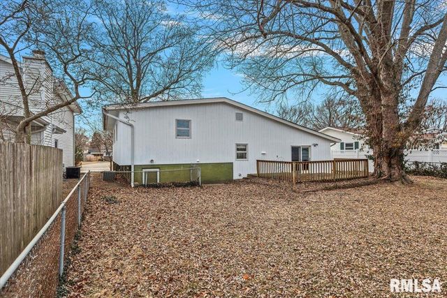 2357 GRINNELL Drive, Springfield, IL 62704