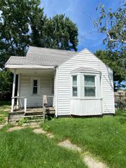 1028 Campbell Street, Flint, MI 48507
