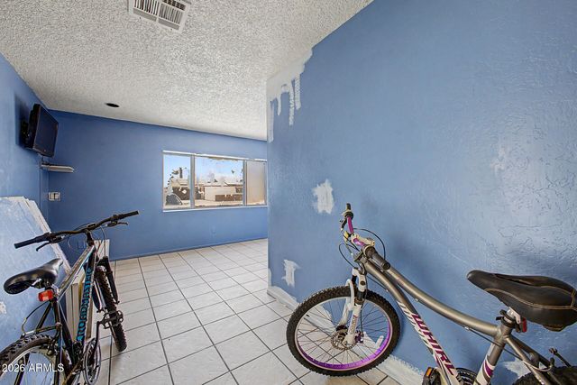 13823 N 34TH Avenue, Phoenix, AZ 85053