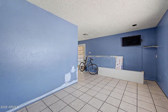 13823 N 34TH Avenue, Phoenix, AZ 85053
