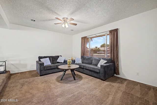 13823 N 34TH Avenue, Phoenix, AZ 85053