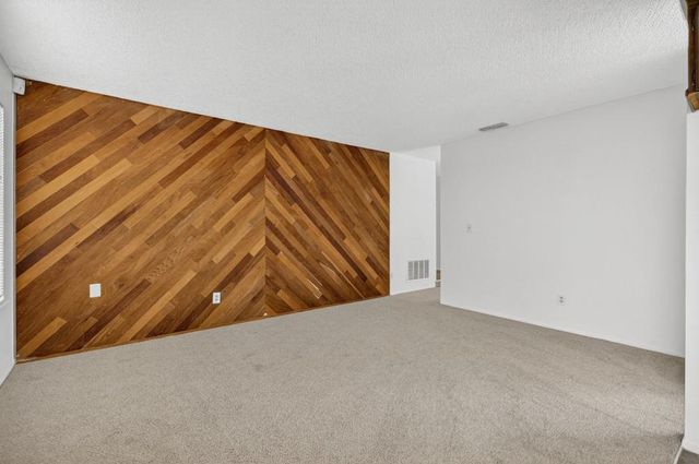 7633 Clement Cir, Sacramento, CA 95828