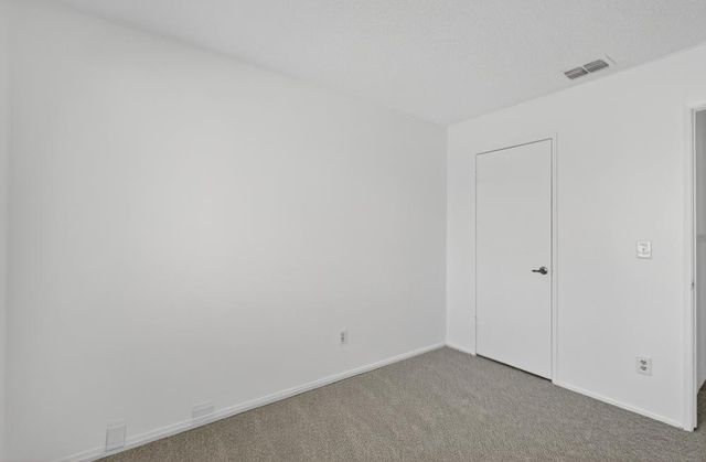 7633 Clement Cir, Sacramento, CA 95828