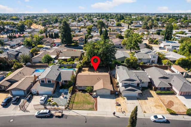 7633 Clement Cir, Sacramento, CA 95828