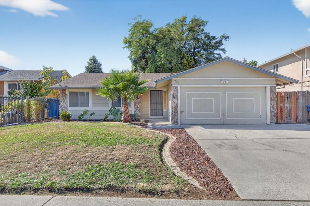 7633 Clement Cir, Sacramento, CA 95828