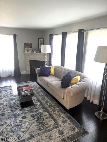 5 Masada St, Franklin Twp., NJ 08873