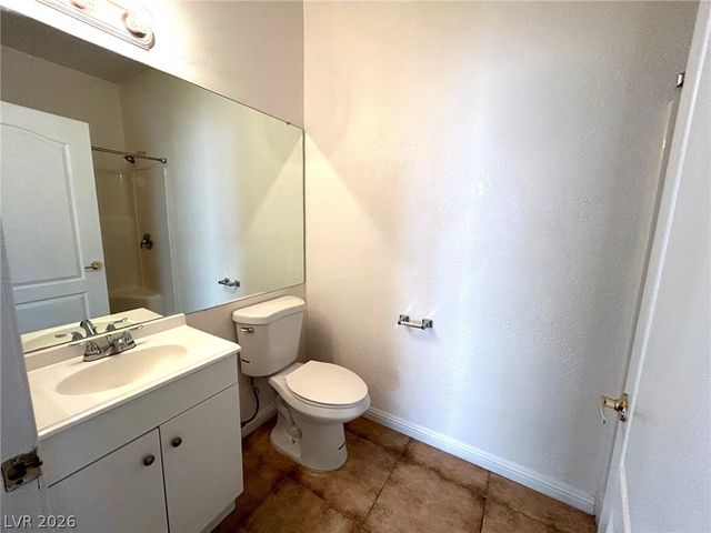 1900 North Torrey Pines Drive 217, Las Vegas, NV 89108