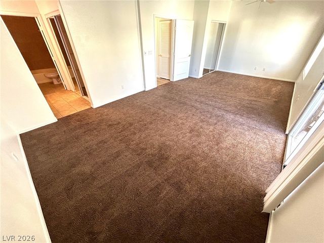 1900 North Torrey Pines Drive 217, Las Vegas, NV 89108