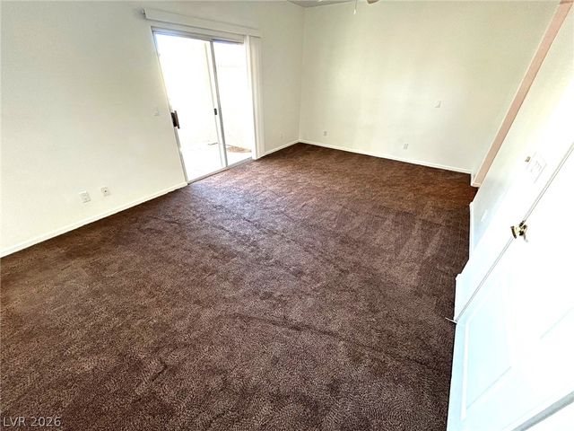 1900 North Torrey Pines Drive 217, Las Vegas, NV 89108