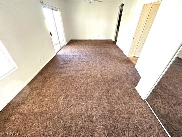 1900 North Torrey Pines Drive 217, Las Vegas, NV 89108
