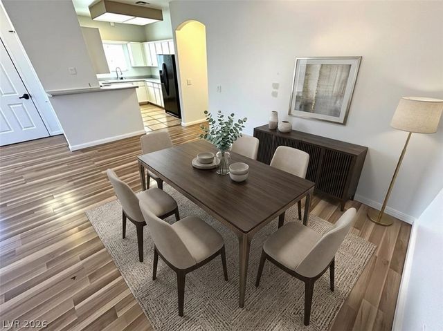 1900 North Torrey Pines Drive 217, Las Vegas, NV 89108