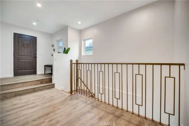 12511 Haleh Ln, Sylmar, CA 91342