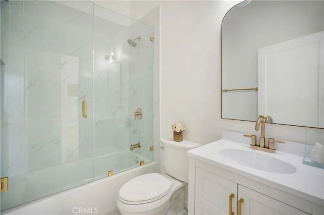 12511 Haleh Ln, Sylmar, CA 91342