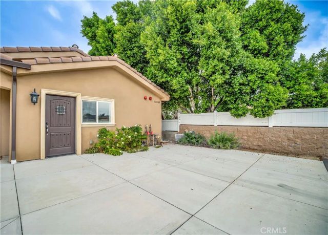 12511 Haleh Ln, Sylmar, CA 91342