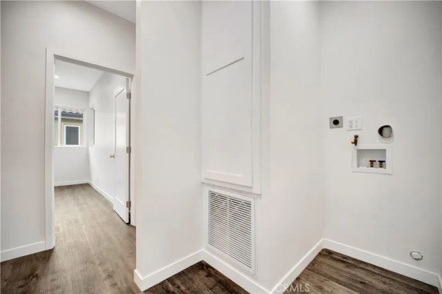 12511 Haleh Ln, Sylmar, CA 91342