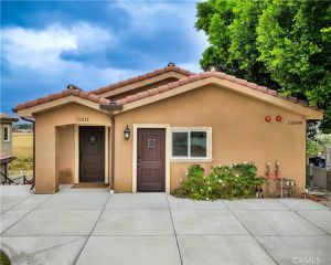 12511 Haleh Ln, Sylmar, CA 91342