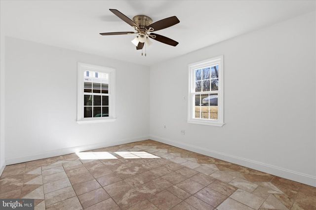 6714 PARKWOOD ST, Hyattsville, MD 20784