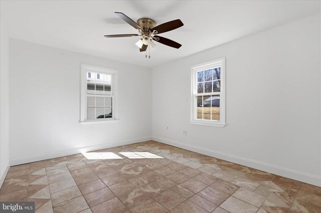 6714 PARKWOOD ST, Hyattsville, MD 20784