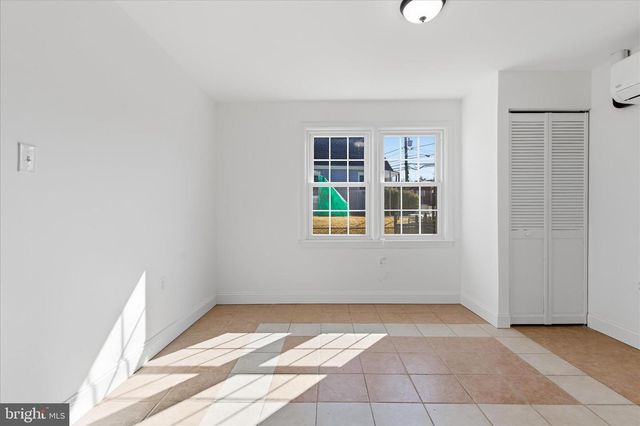 6714 PARKWOOD ST, Hyattsville, MD 20784