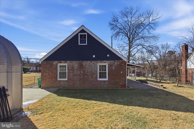 6714 PARKWOOD ST, Hyattsville, MD 20784