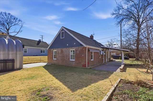 6714 PARKWOOD ST, Hyattsville, MD 20784