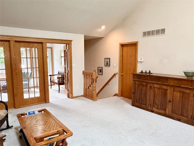 15674 Sheridan Avenue, Clive, IA 50325