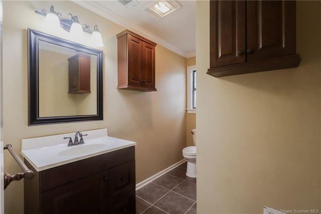 4272 Holly Hill Court, Lake Charles, LA 70605