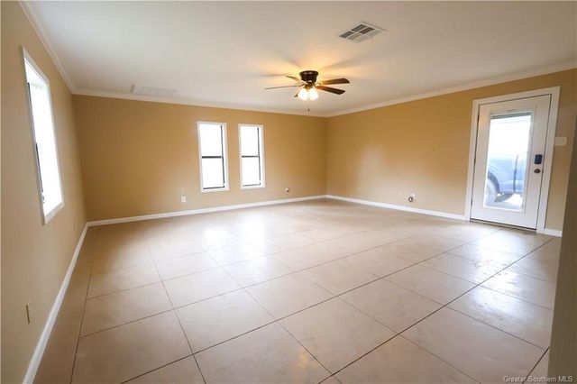 4272 Holly Hill Court, Lake Charles, LA 70605