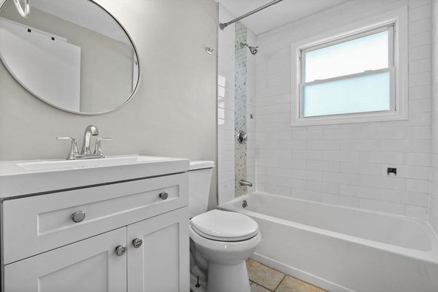 144 Old Ferry Rd L, Haverhill, MA 01830