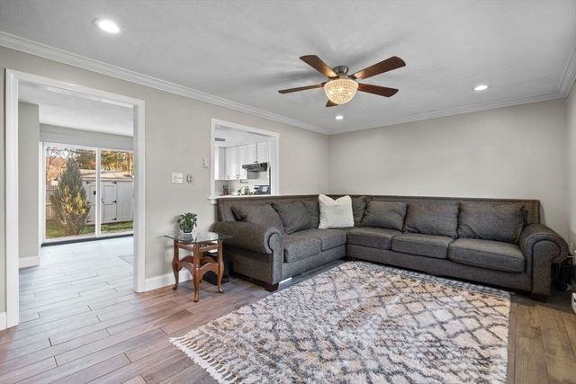 144 Old Ferry Rd L, Haverhill, MA 01830