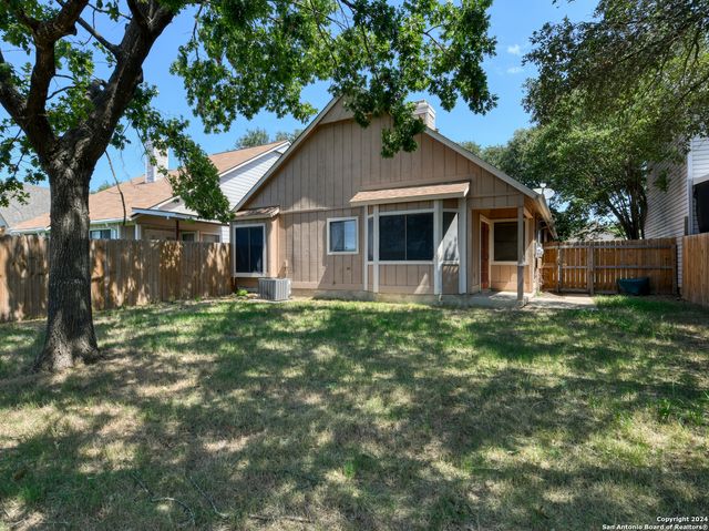 9811 Wagon Train, Converse, TX 78109