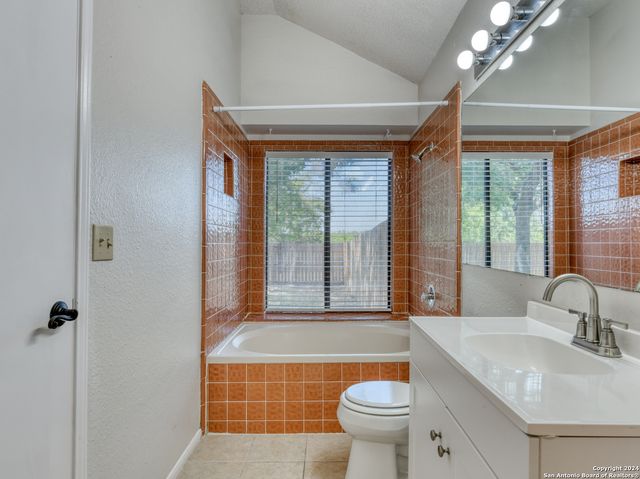 9811 Wagon Train, Converse, TX 78109